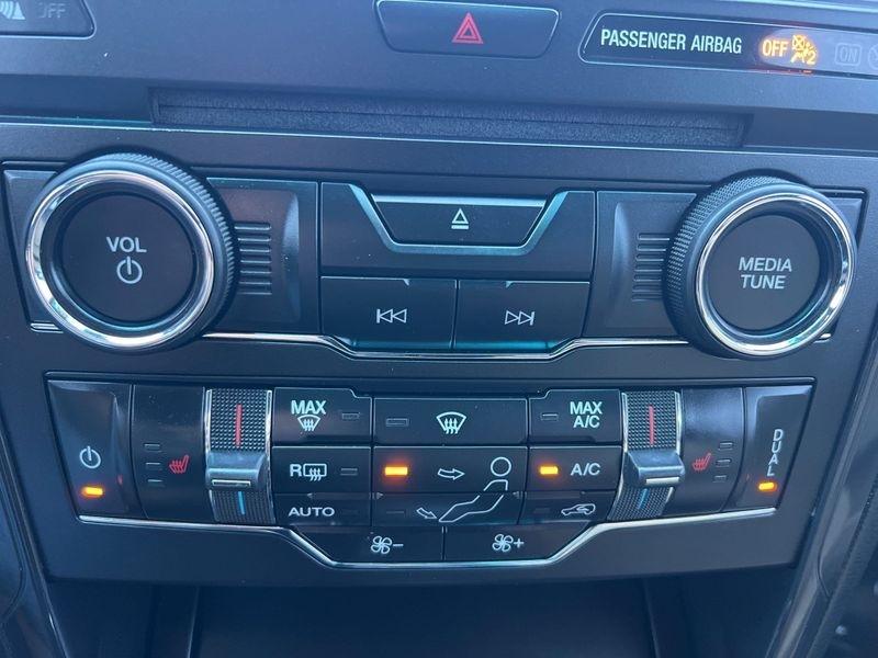 Ford Explorer XLT 4WD 2017
