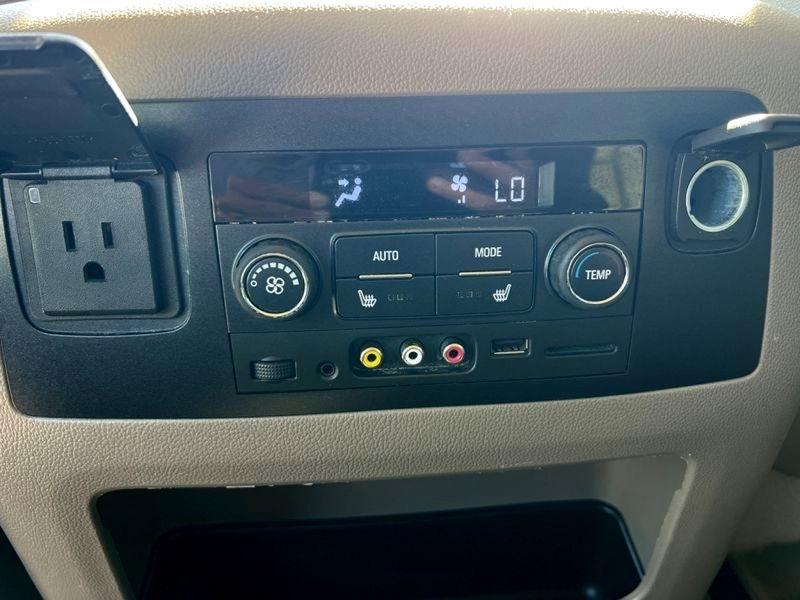 GMC Yukon 4WD 4dr SLT 2016