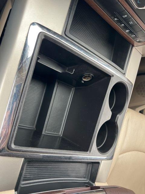 RAM 1500 4WD Crew Cab 140.5" Laramie 2014