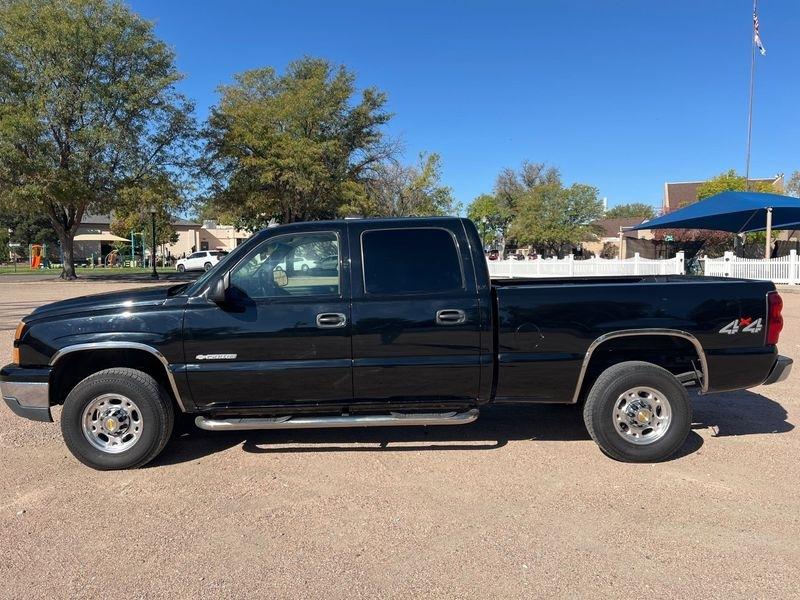 Chevrolet Silverado 1500HD Crew Cab 153.0" WB 4WD LT1 2006