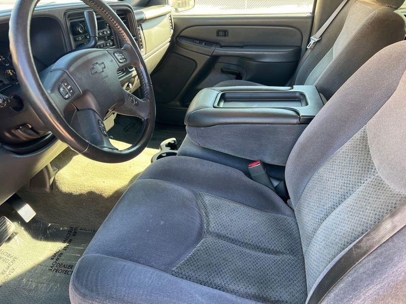 Chevrolet Silverado 1500HD Crew Cab 153.0" WB 4WD LT1 2006