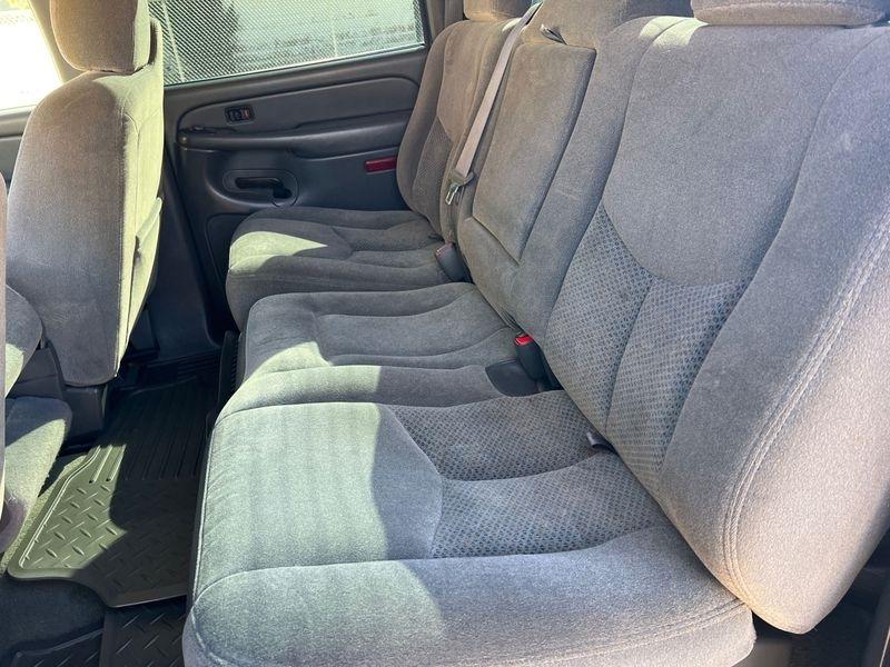 Chevrolet Silverado 1500HD Crew Cab 153.0" WB 4WD LT1 2006