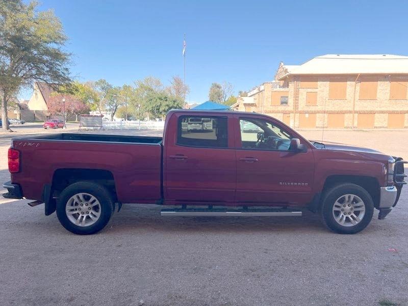 Chevrolet Silverado 1500 4WD Crew Cab 153.0" LT w/1LT 2018