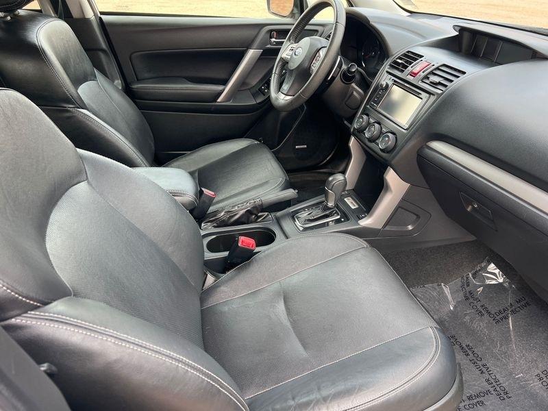 Subaru Forester 4dr CVT 2.0XT Touring 2015