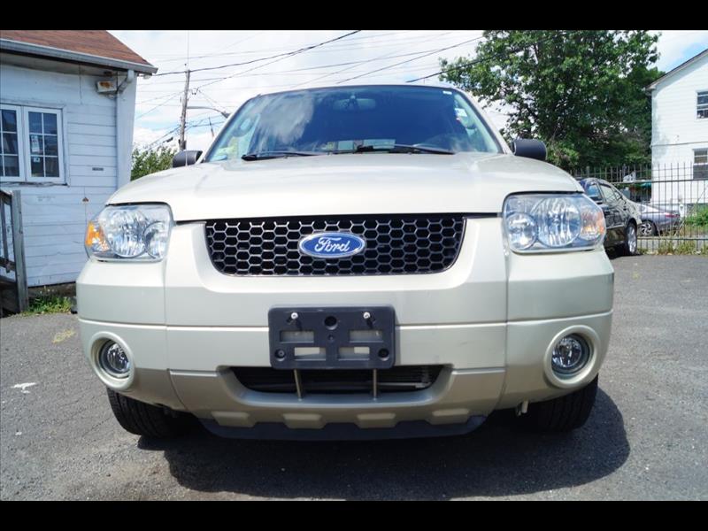 2005 Ford Escape Limited 4WD
