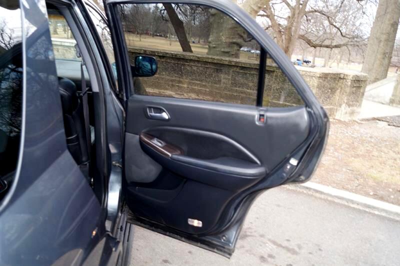 Acura MDX Touring with Navigation System 2006 Acura MDX Touring with Navigation System 2006