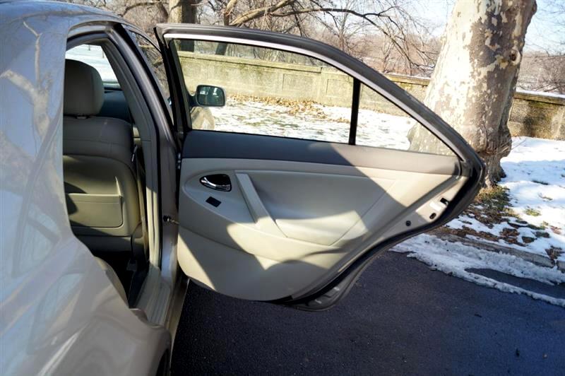 Toyota Camry XLE 2008