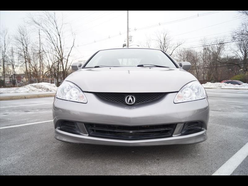2005 Acura RSX Coupe with 5-speed AT