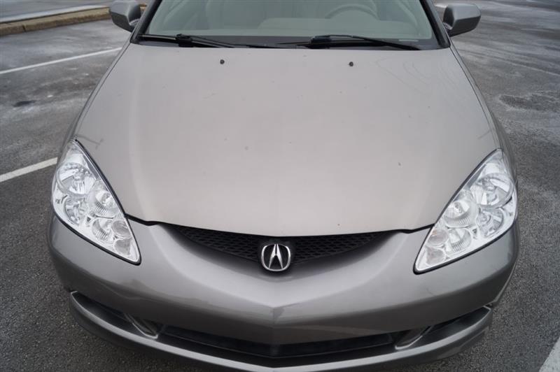 Acura RSX Coupe with 5-speed AT 2005