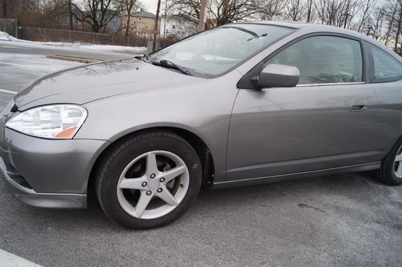 Acura RSX Coupe with 5-speed AT 2005