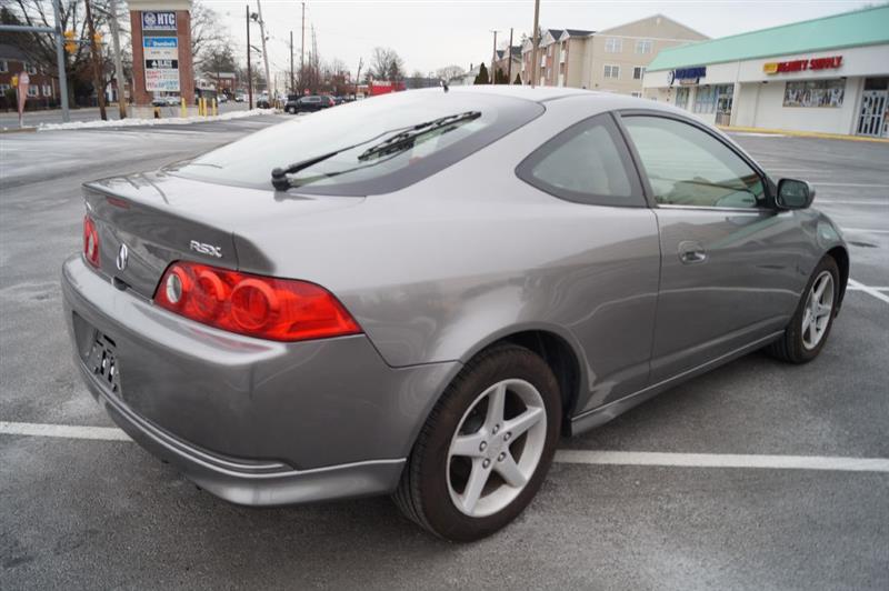 Acura RSX Coupe with 5-speed AT 2005