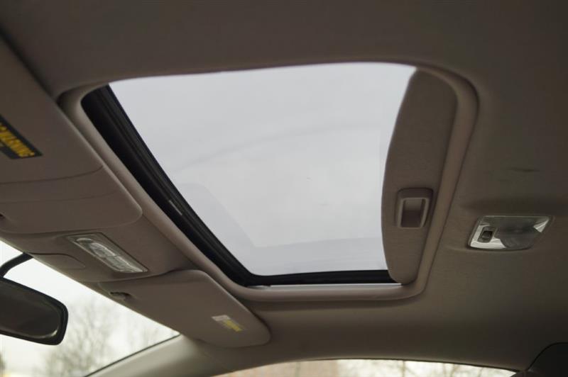 Acura RSX Coupe with 5-speed AT 2005