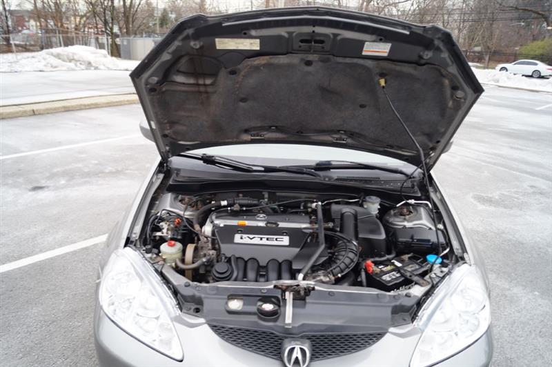 Acura RSX Coupe with 5-speed AT 2005