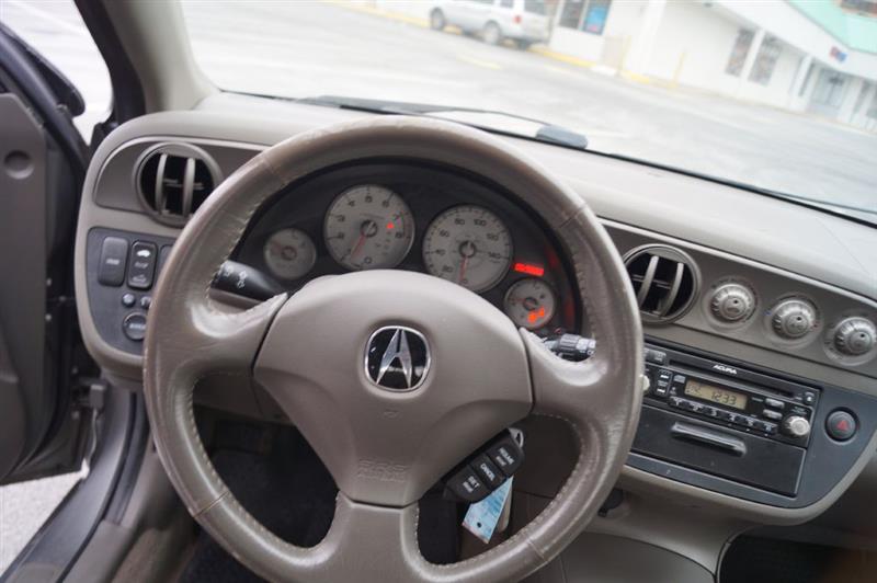 Acura RSX Coupe with 5-speed AT 2005
