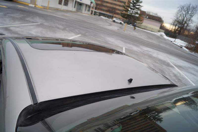 Acura RSX Coupe with 5-speed AT 2005