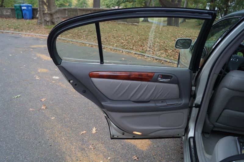 Lexus GS GS 300 2004