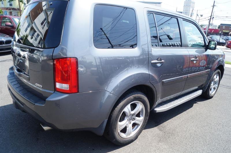 Honda Pilot EX-L 4WD 5-Spd AT 2012