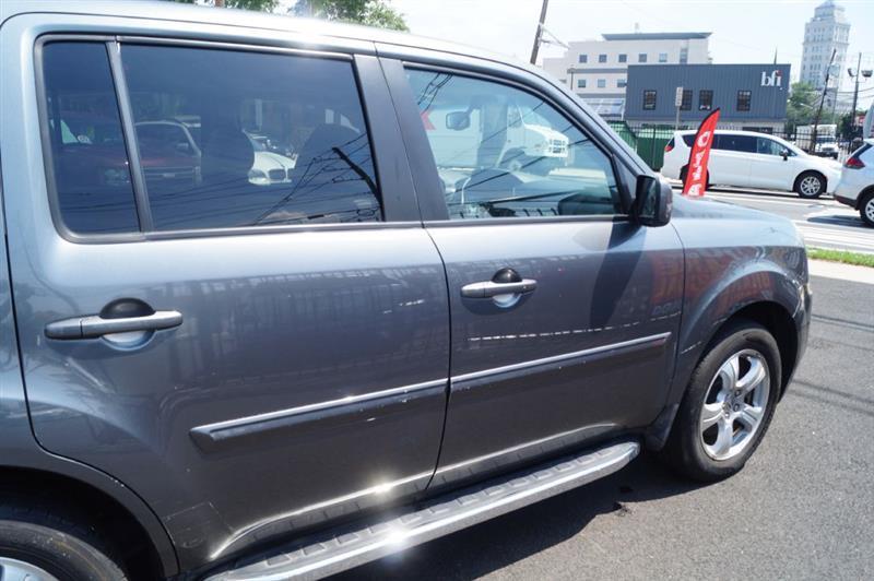 Honda Pilot EX-L 4WD 5-Spd AT 2012