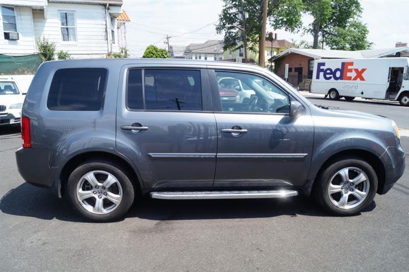 Honda Pilot EX-L 4WD 5-Spd AT 2012