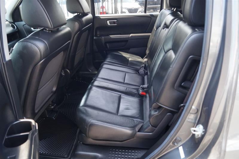 Honda Pilot EX-L 4WD 5-Spd AT 2012