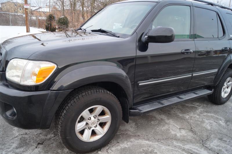 Toyota Sequoia SR5 4WD 2006