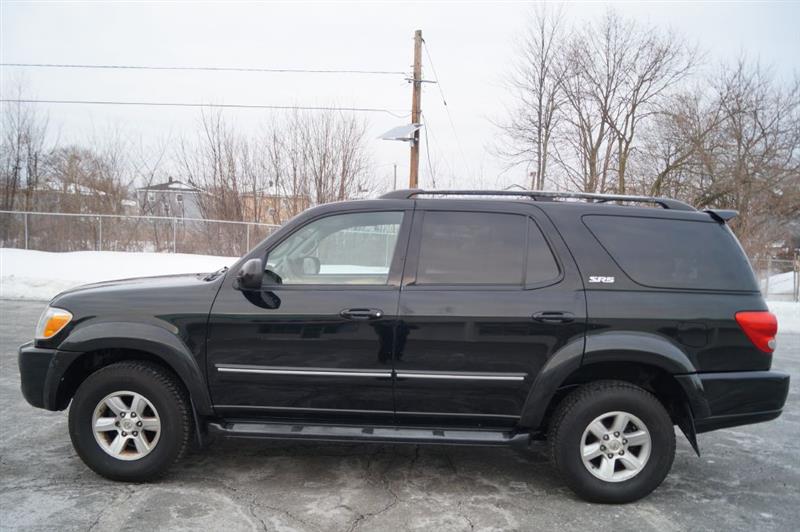 Toyota Sequoia SR5 4WD 2006