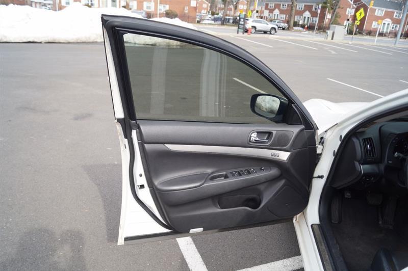 Infiniti G Sedan 37x AWD 2013