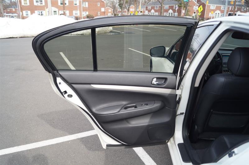 Infiniti G Sedan 37x AWD 2013