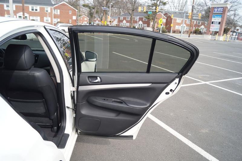 Infiniti G Sedan 37x AWD 2013