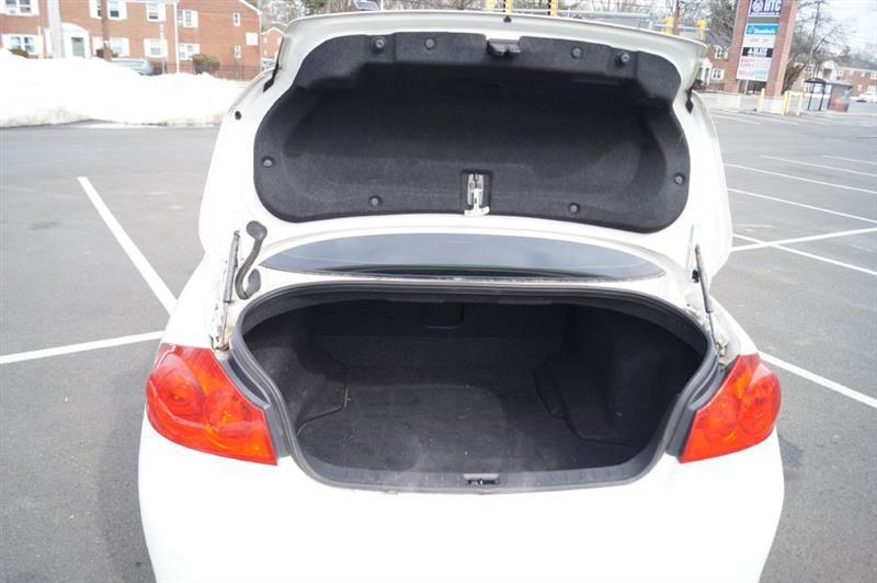 Infiniti G Sedan 37x AWD 2013