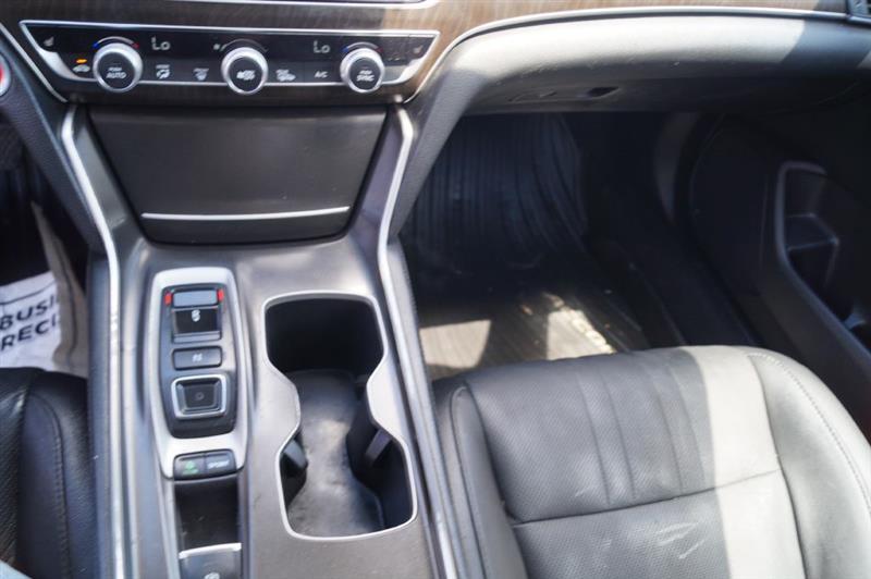 Honda Accord EX-L 2.0T 2019