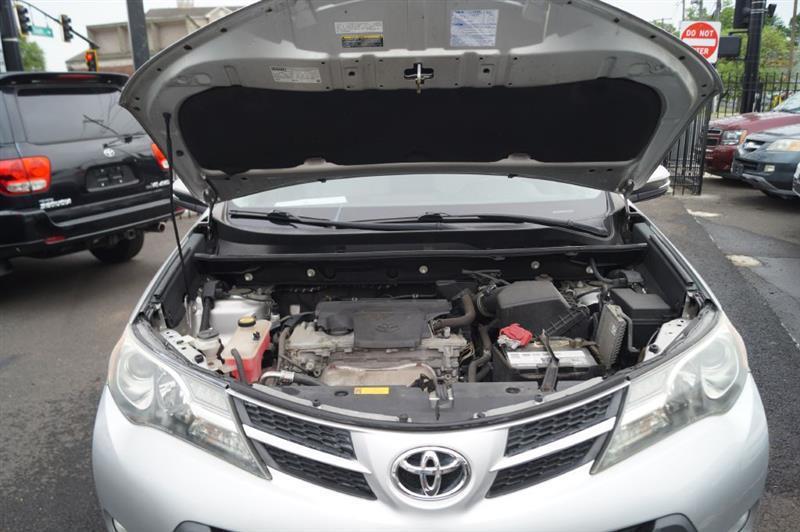 Toyota RAV4 XLE AWD 2014