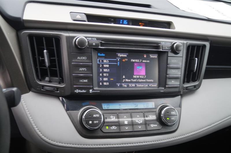 Toyota RAV4 XLE AWD 2014