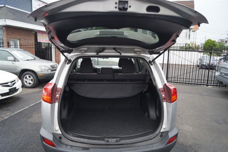 Toyota RAV4 XLE AWD 2014