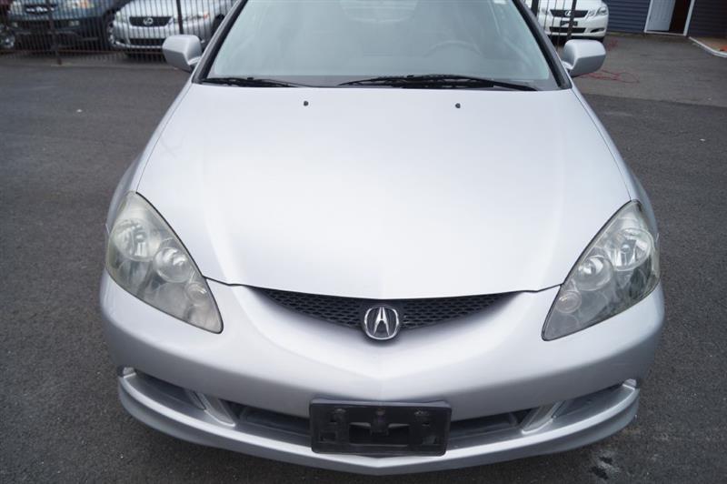 Acura RSX Coupe with 5-speed AT 2006