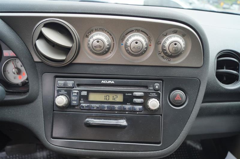 Acura RSX Coupe with 5-speed AT 2006