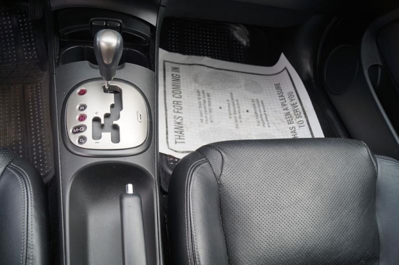 Acura RSX Coupe with 5-speed AT 2006