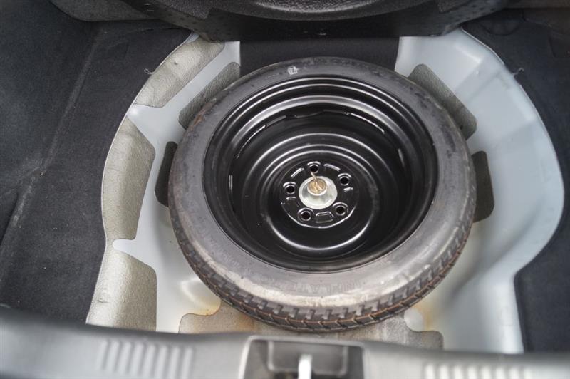 Acura RSX Coupe with 5-speed AT 2006