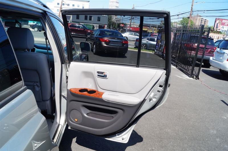 Toyota Highlander Hybrid 4WD 2007