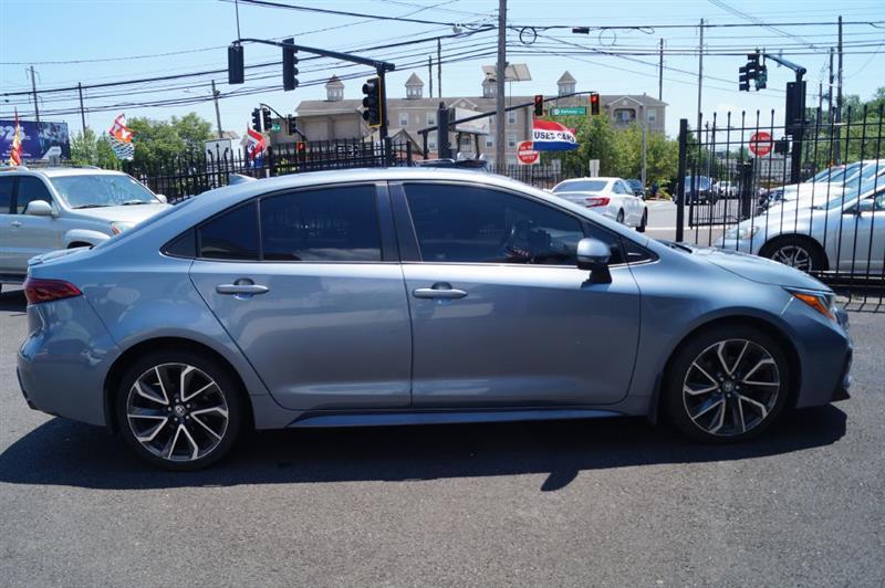 Toyota Corolla SE 2020