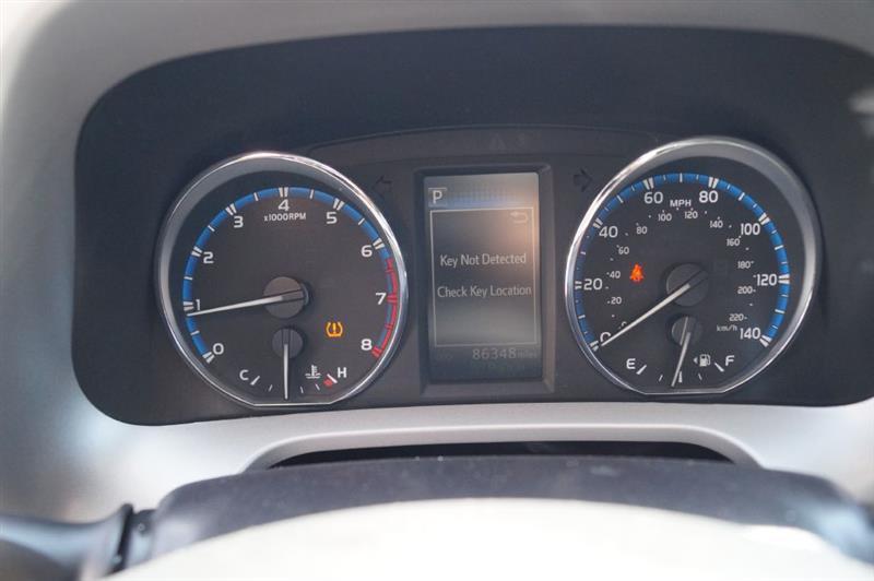 Toyota RAV4 XLE AWD 2016