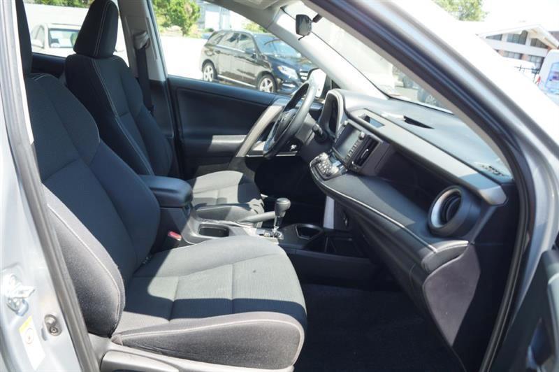 Toyota RAV4 XLE AWD 2016