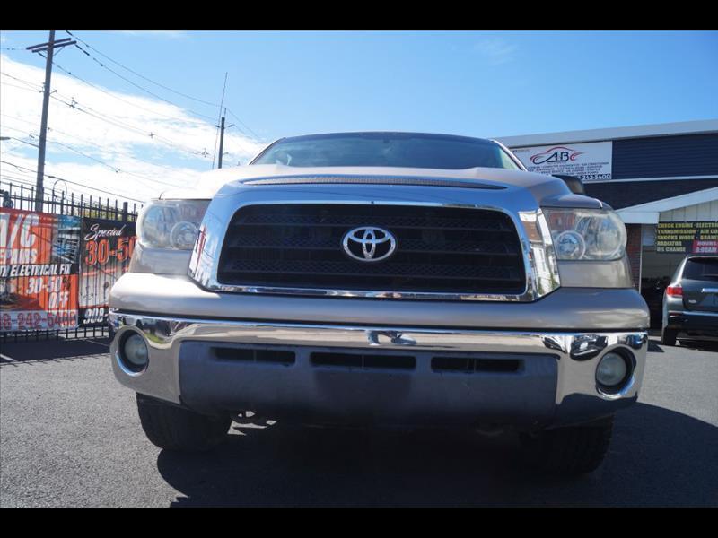 Toyota Tundra SR5 Double Cab 5.7L 4WD 2008