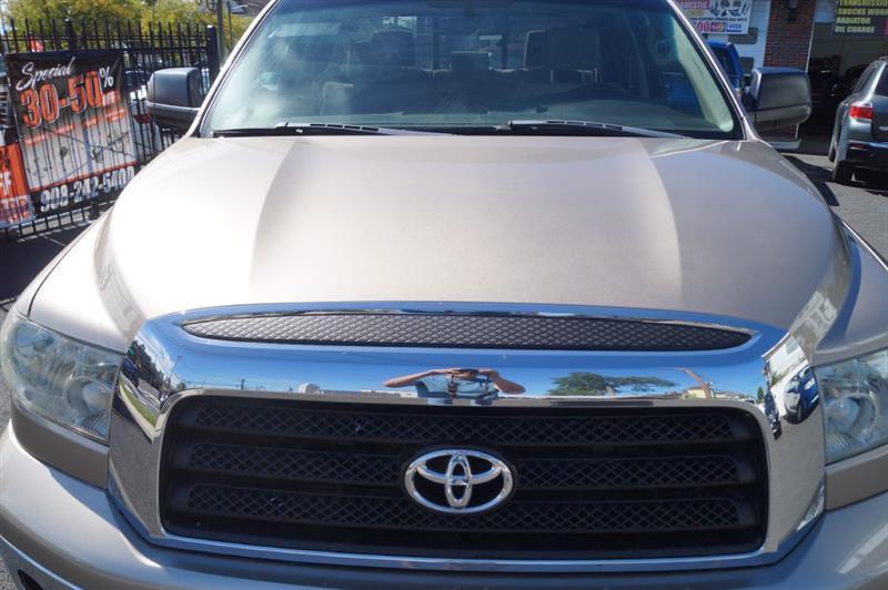 Toyota Tundra SR5 Double Cab 5.7L 4WD 2008
