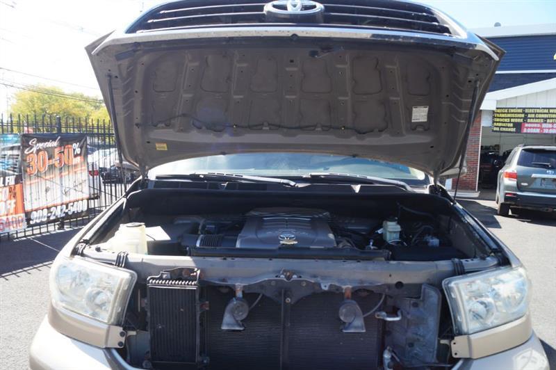Toyota Tundra SR5 Double Cab 5.7L 4WD 2008