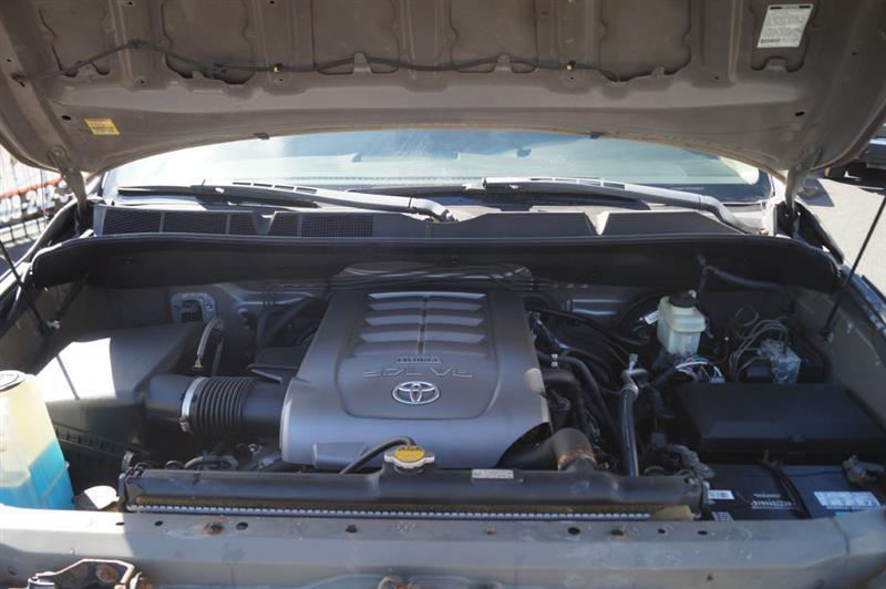 Toyota Tundra SR5 Double Cab 5.7L 4WD 2008