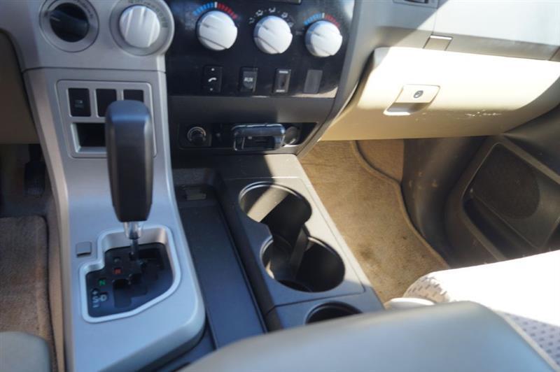 Toyota Tundra SR5 Double Cab 5.7L 4WD 2008