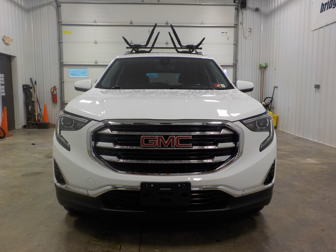 2020 Gmc Terrain SLT photo 2