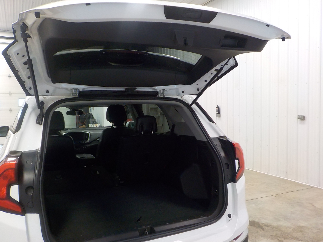 2020 Gmc Terrain SLT photo 38