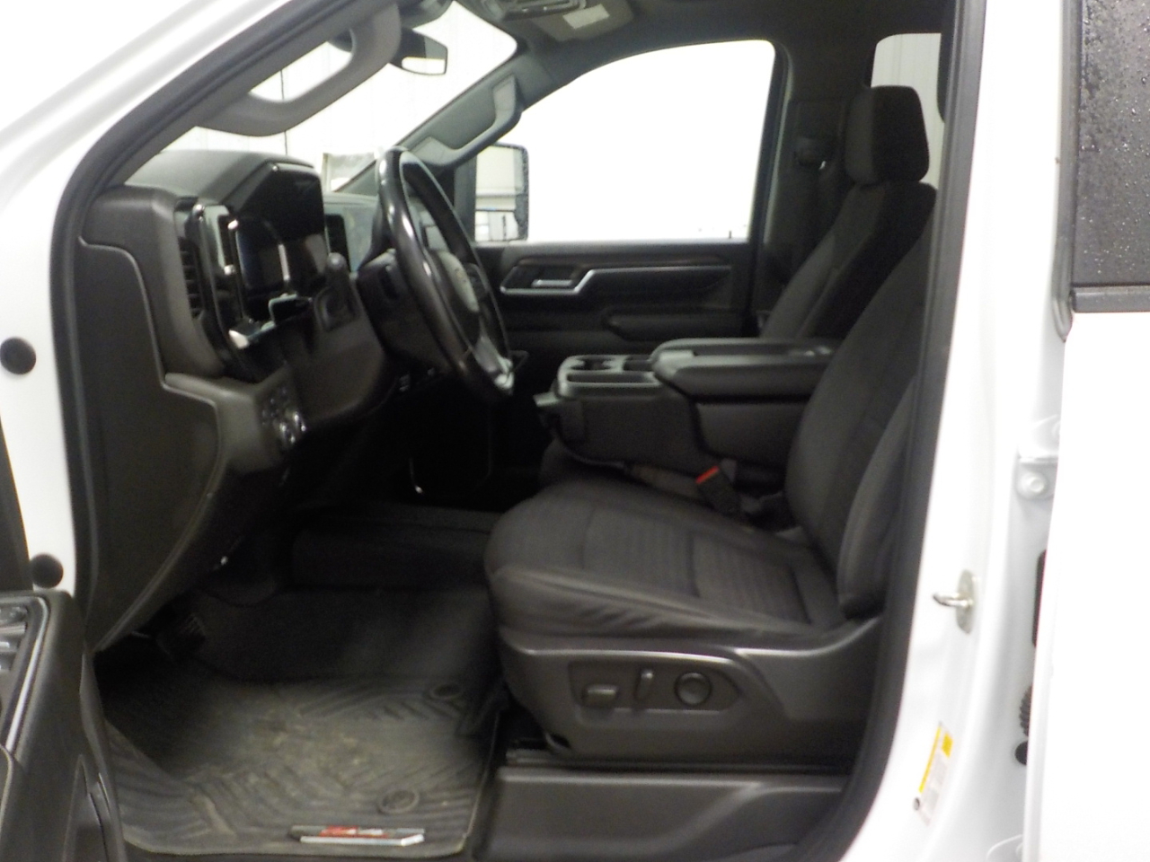 Chevrolet Silverado 2500HD 4WD Crew Cab 159" LT 2024